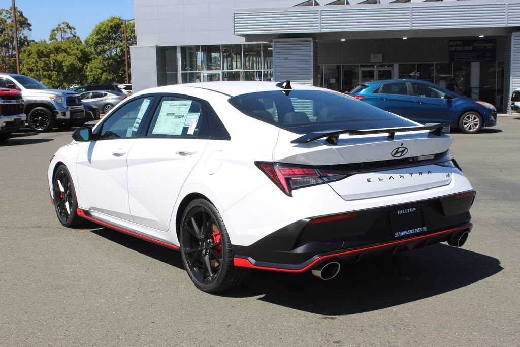 New 2026 Hyundai Elantra N FWD image 9