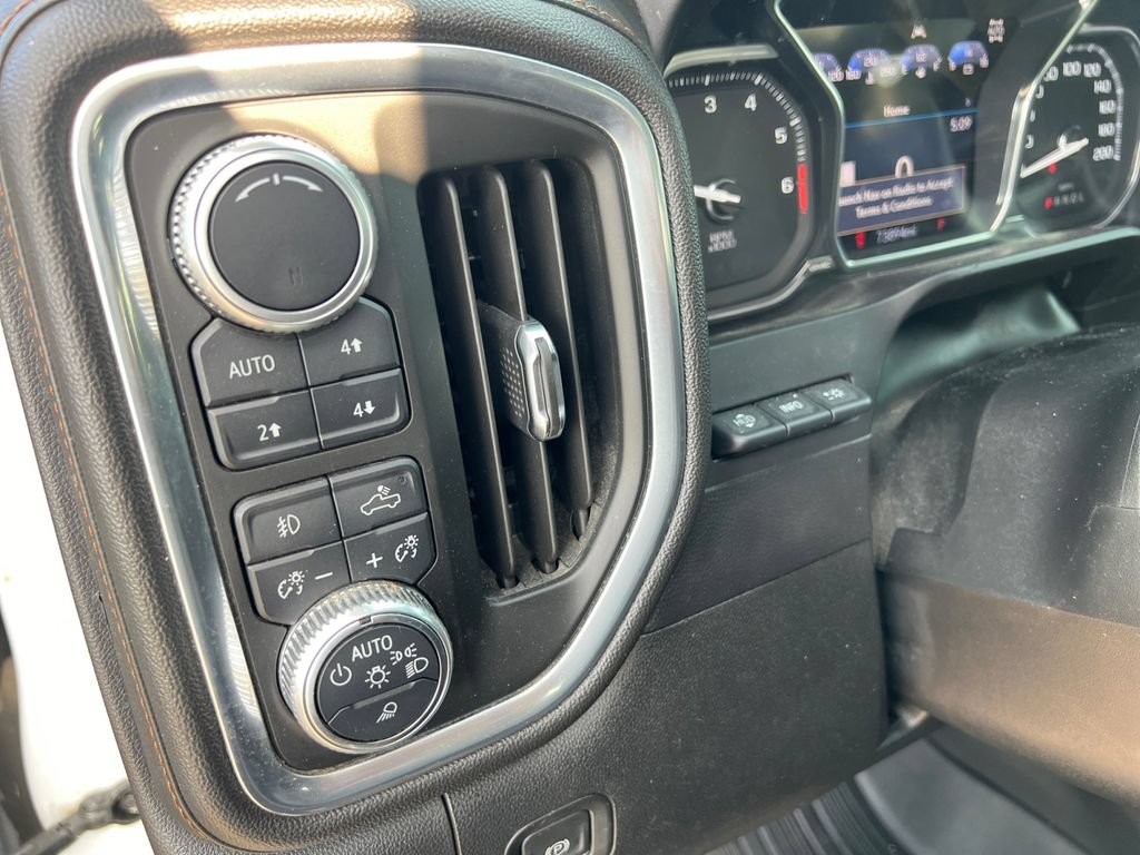 Used 2019 GMC Sierra 1500 AT4 w/ AT4 Premium Package AWD/4WD image 18