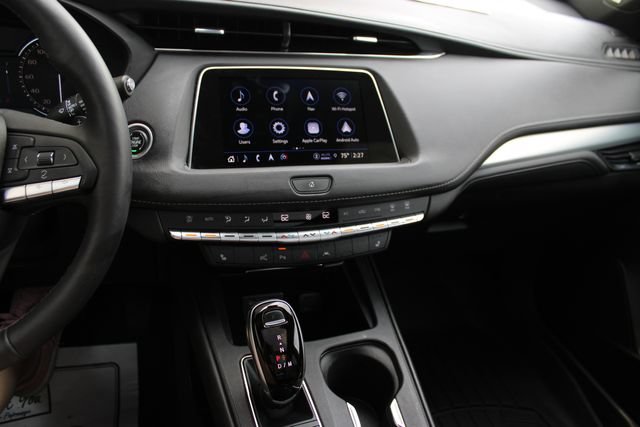 Used 2022 Cadillac XT4 Premium Luxury w/ Enhanced Visibility Package AWD/4WD image 15