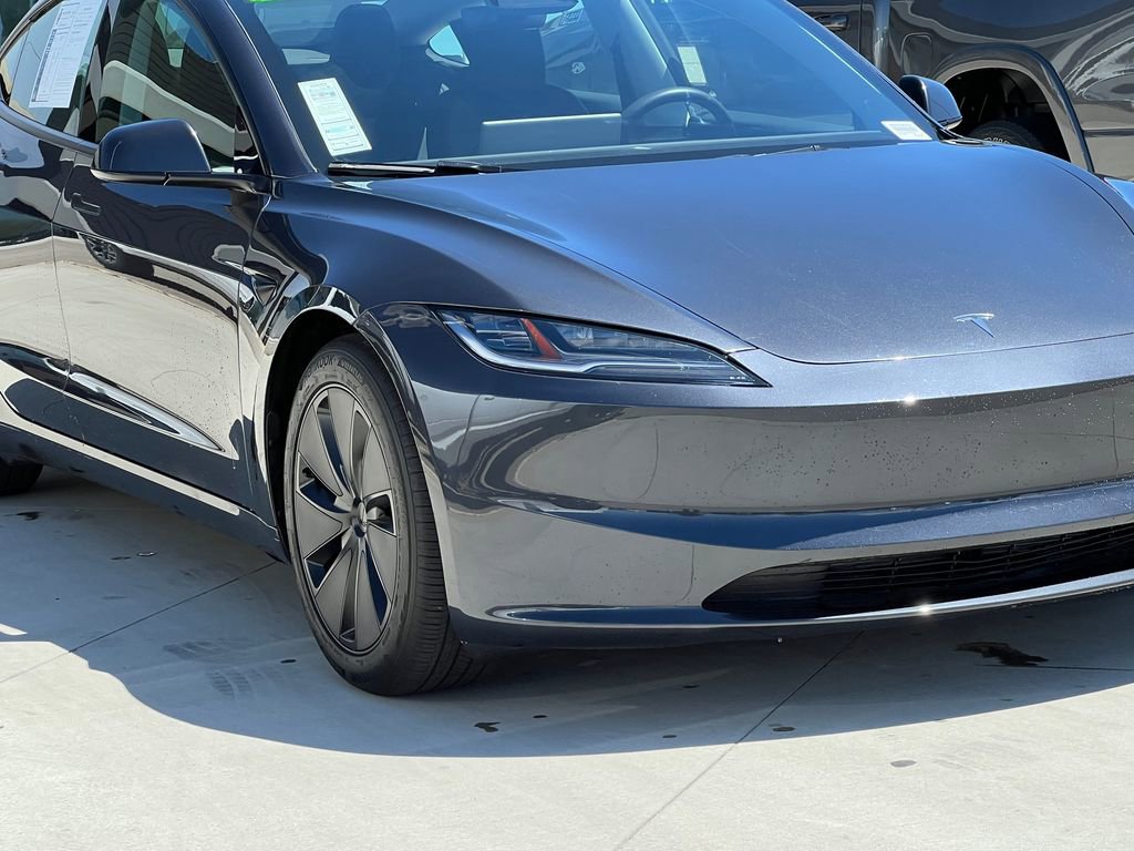 Used 2025 Tesla Model 3 Long Range image 10