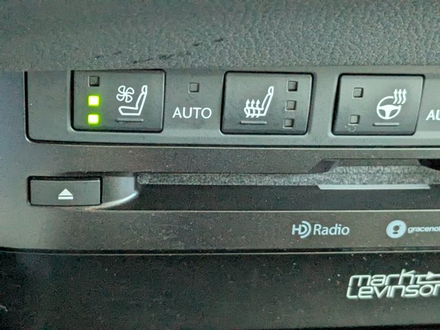 Certified 2022 Lexus ES 350 Ultra Luxury w/ Accessory Package 2 FWD image 23