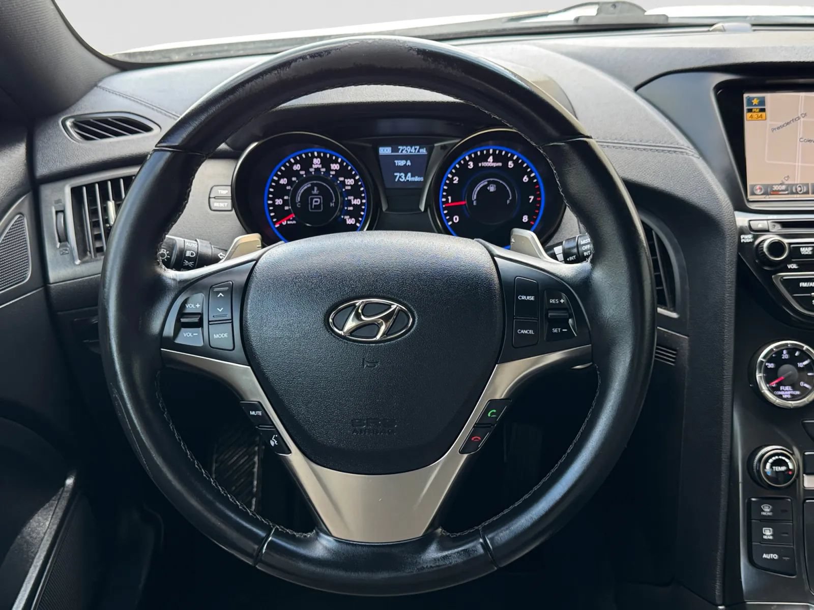 Used 2014 Hyundai Genesis Coupe 2.0T RWD image 21