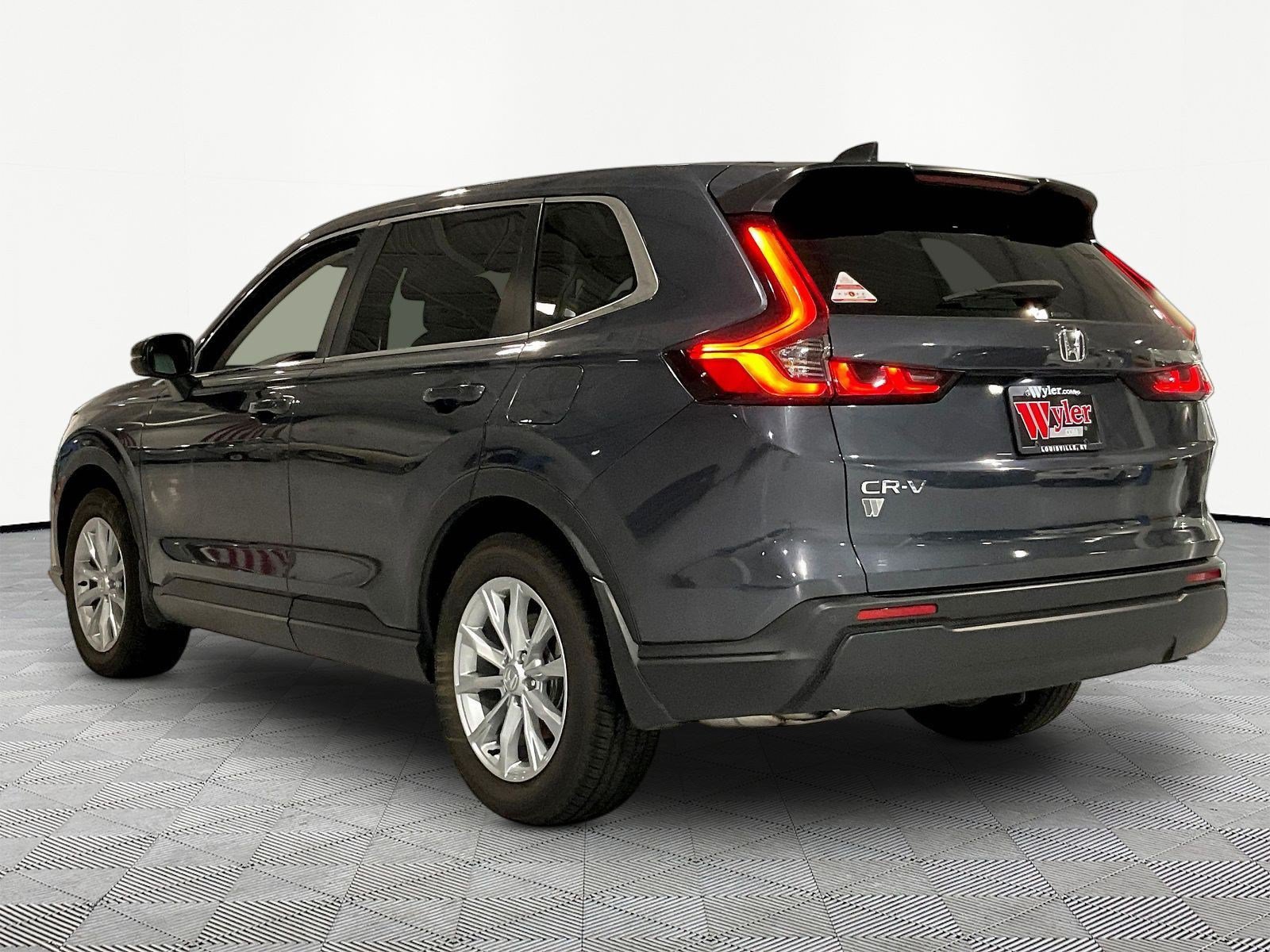Used 2024 Honda CR-V EX-L image 4