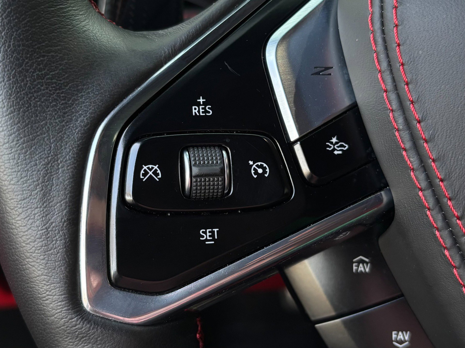 Used 2024 Chevrolet Corvette Z06 w/ Battery Protection Package image 21