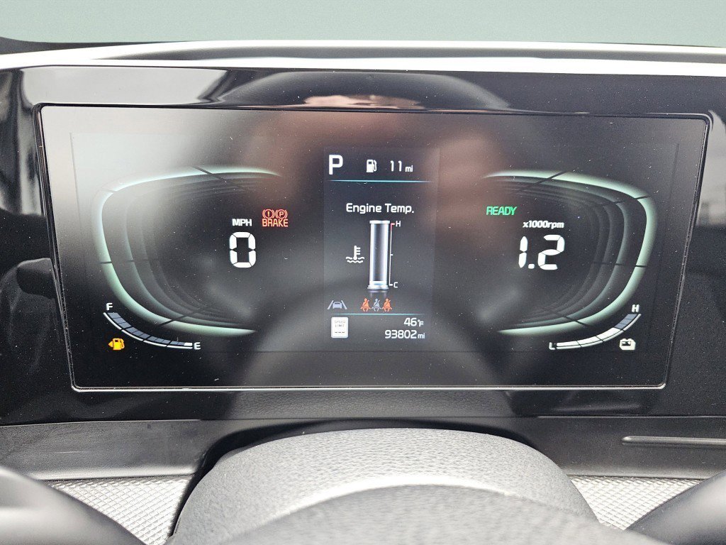 Used 2023 Kia Sportage LX image 29