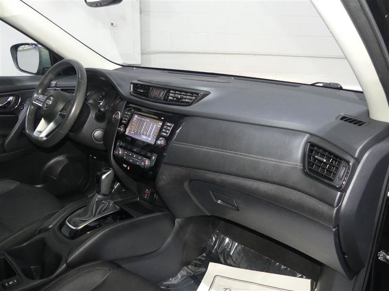 Used 2017 Nissan Rogue SL w/ SL HEV Premium Package AWD/4WD image 29