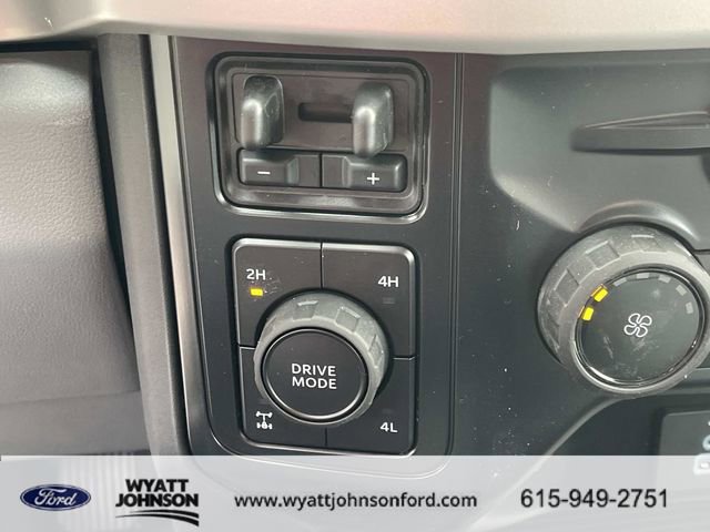 New 2026 Ford F250 XL w/ XL Chrome Package AWD/4WD image 26