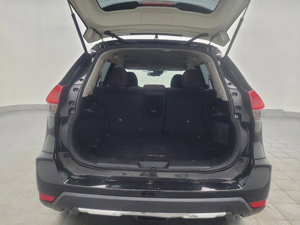 Used 2020 Nissan Rogue S FWD image 29