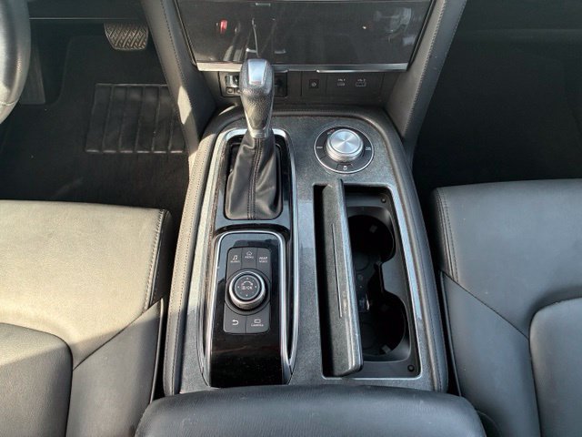 Certified 2022 Nissan Armada SV w/ SV Appearance Package AWD/4WD image 16