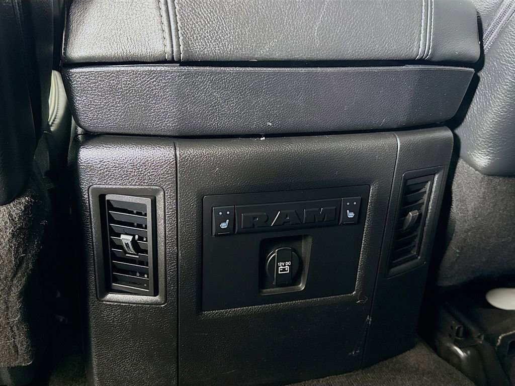 Used 2018 RAM 2500 Limited image 29
