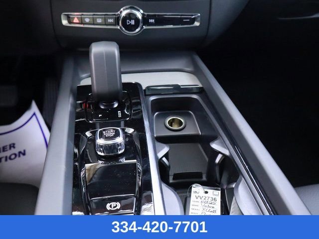 New 2025 Volvo XC60 B5 Plus w/ Protection Package Premier image 24