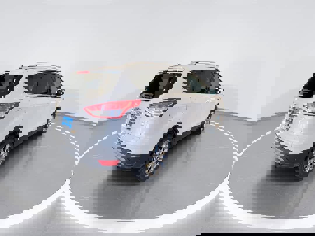 Used 2015 Ford Escape Titanium image 8