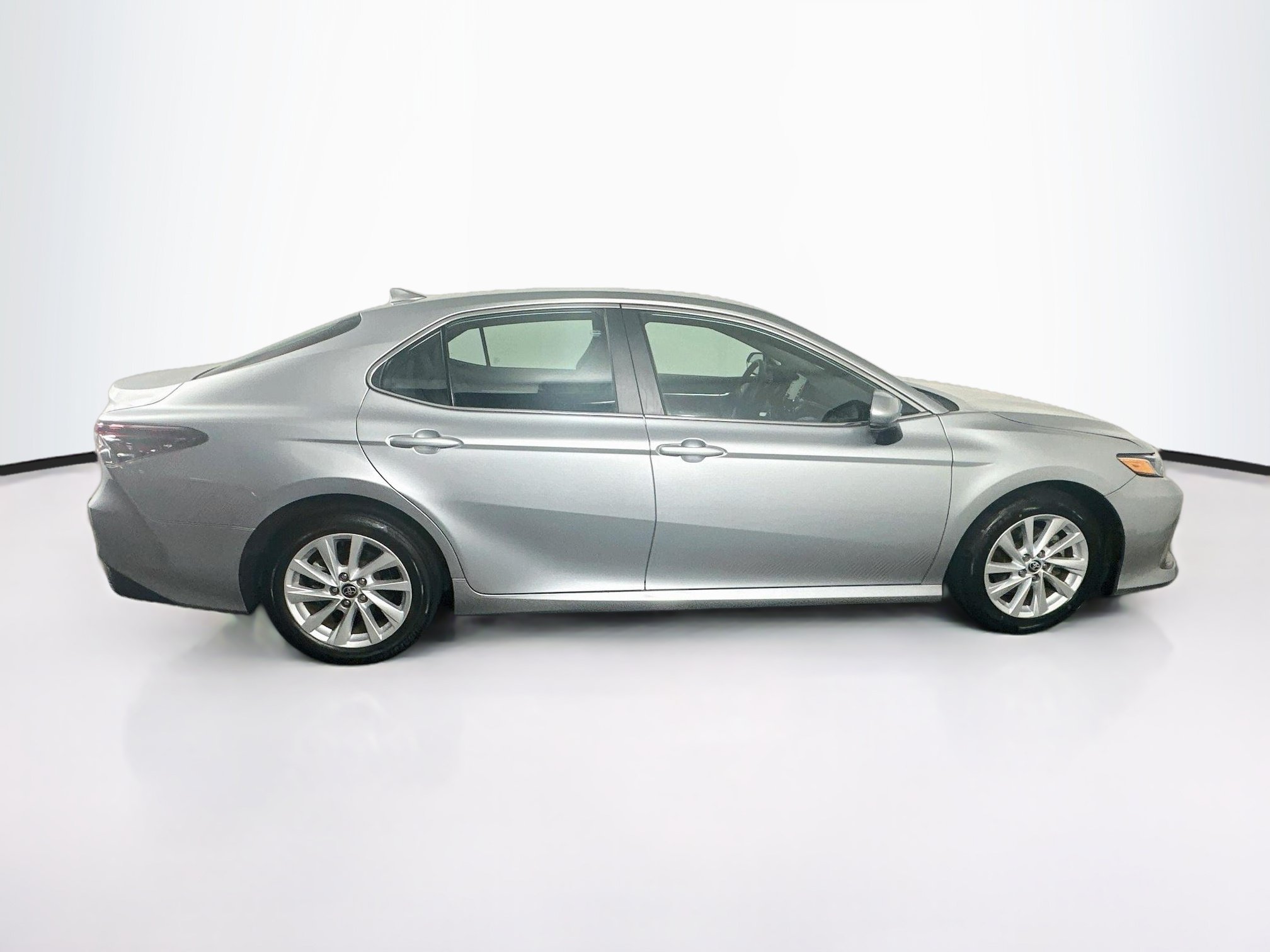 Used 2023 Toyota Camry LE FWD image 10