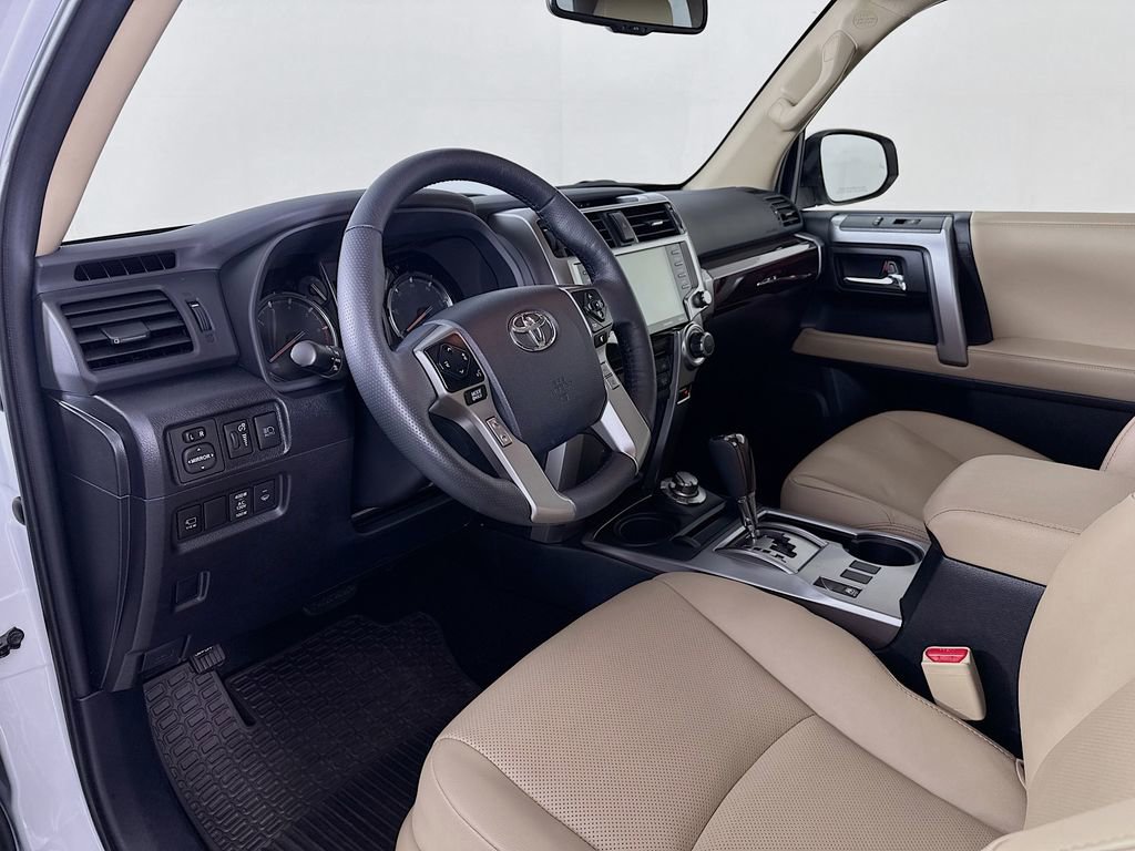 Used 2024 Toyota 4Runner Limited image 4