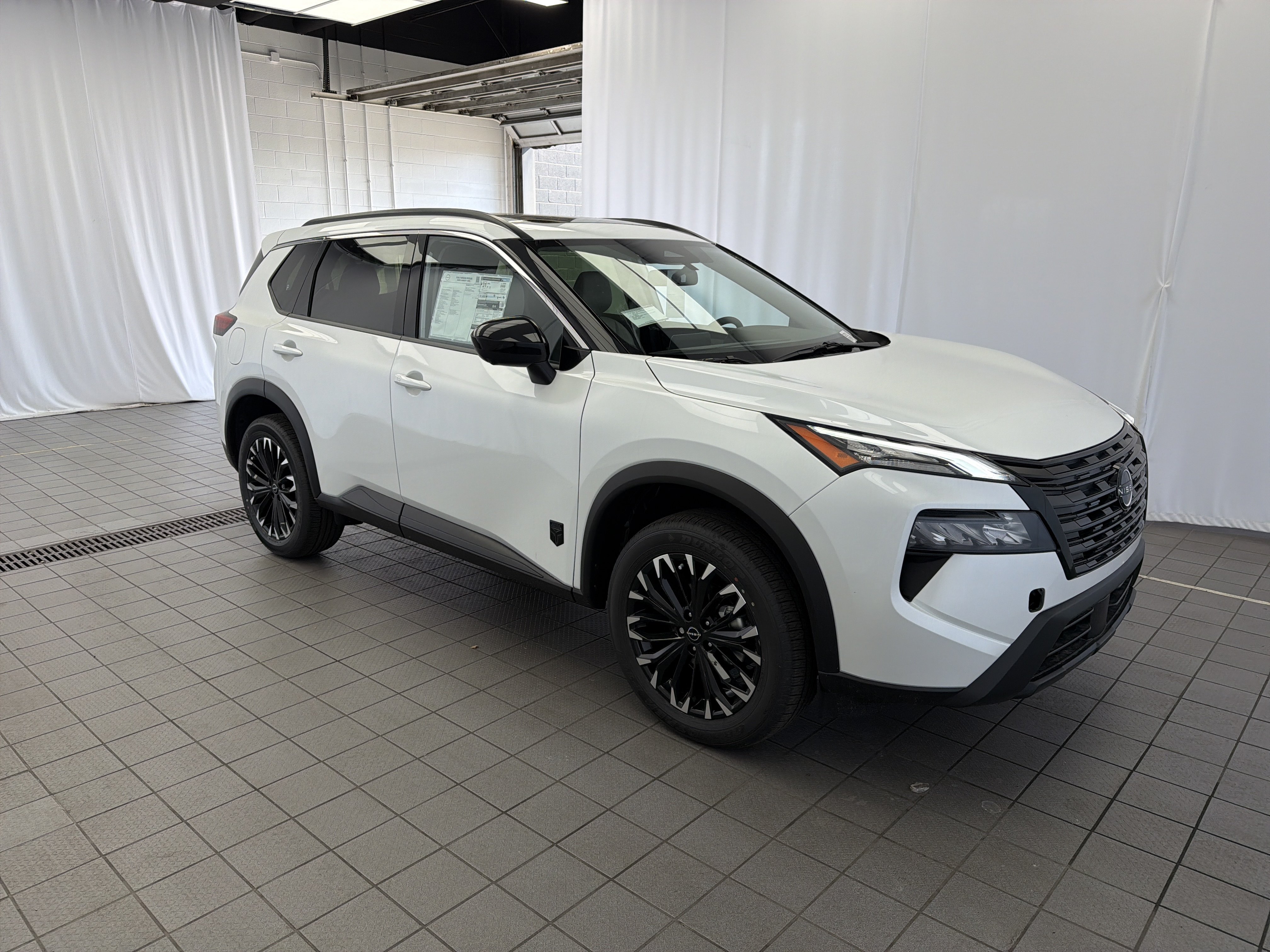 New 2026 Nissan Rogue SV AWD/4WD image 3