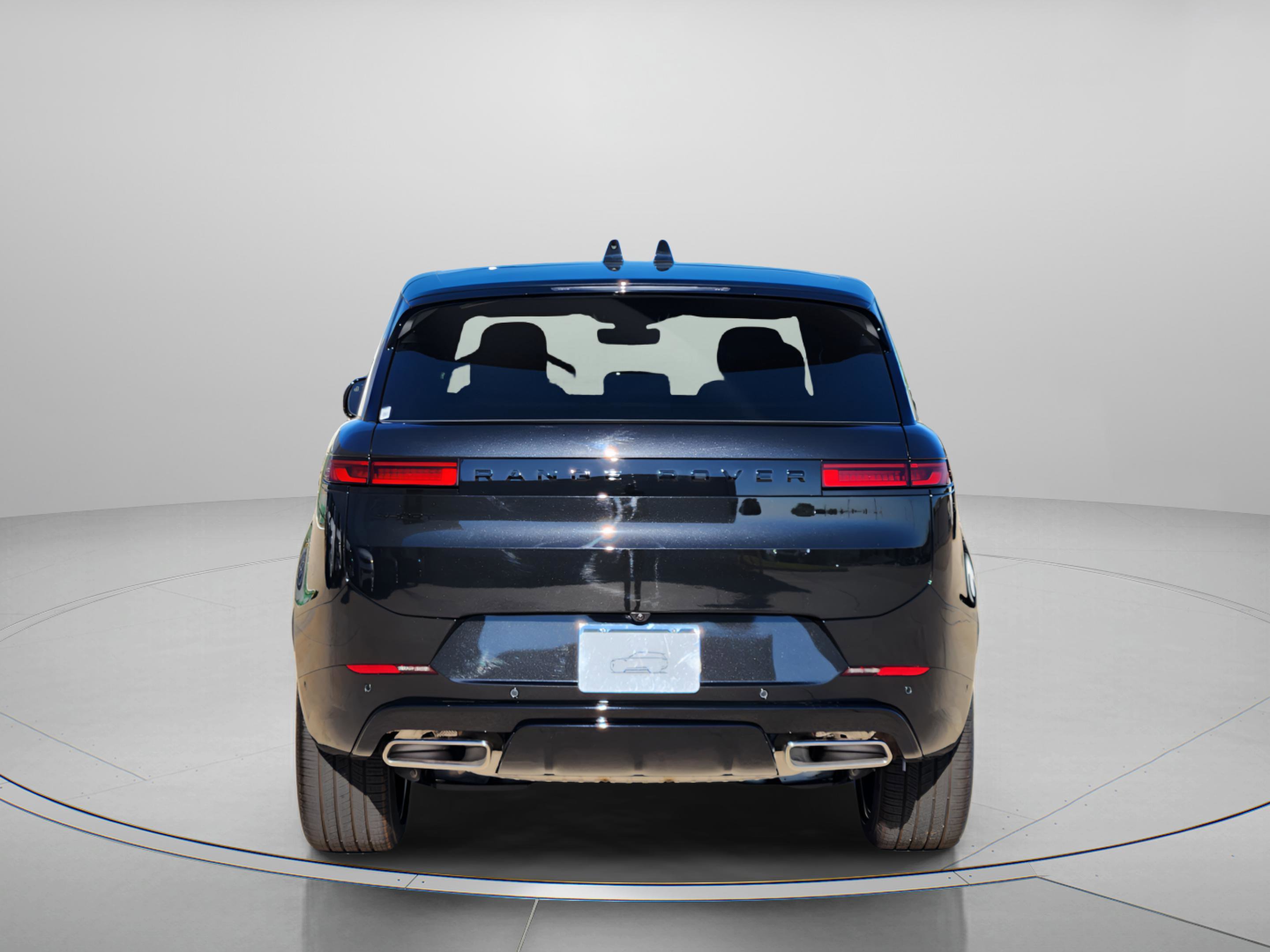 New 2026 Land Rover Range Rover Sport Dynamic SE AWD/4WD image 4