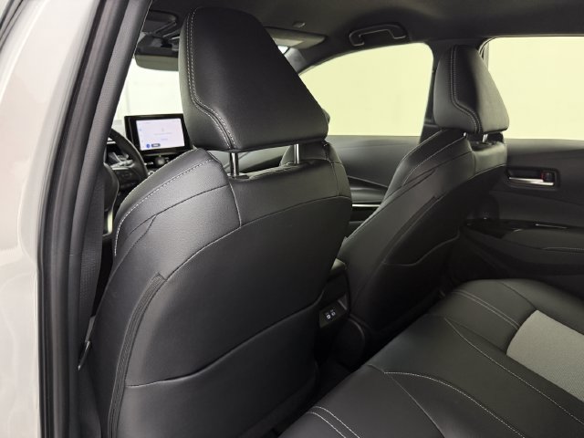 Used 2026 Toyota Corolla XSE FWD image 32
