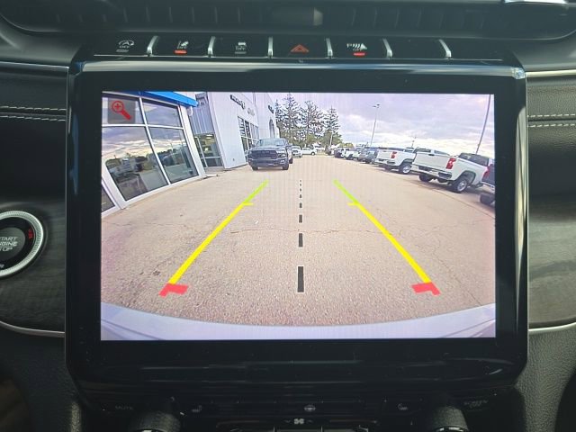 Used 2022 Jeep Grand Cherokee Limited image 30