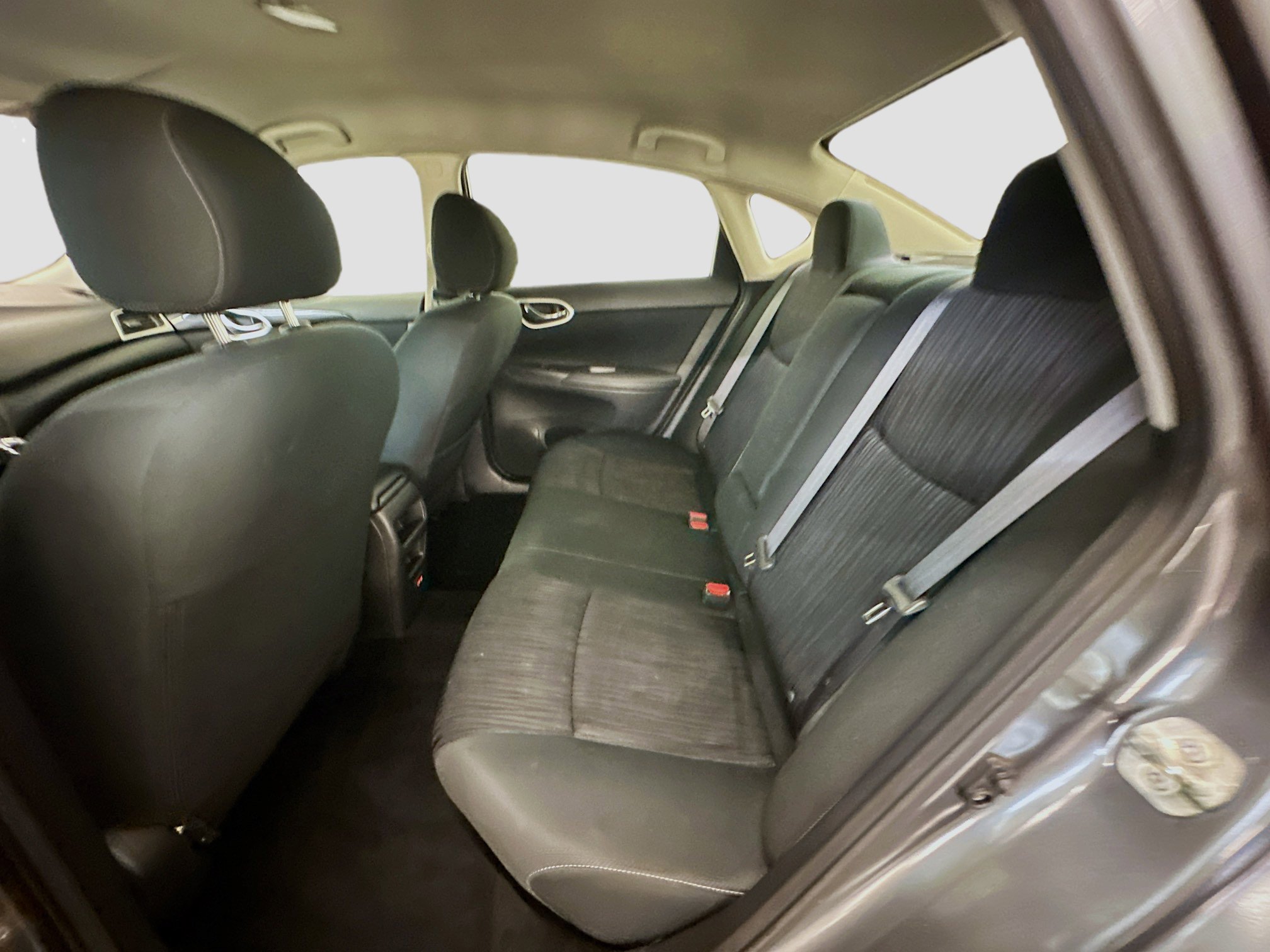 Used 2019 Nissan Sentra SV FWD image 28