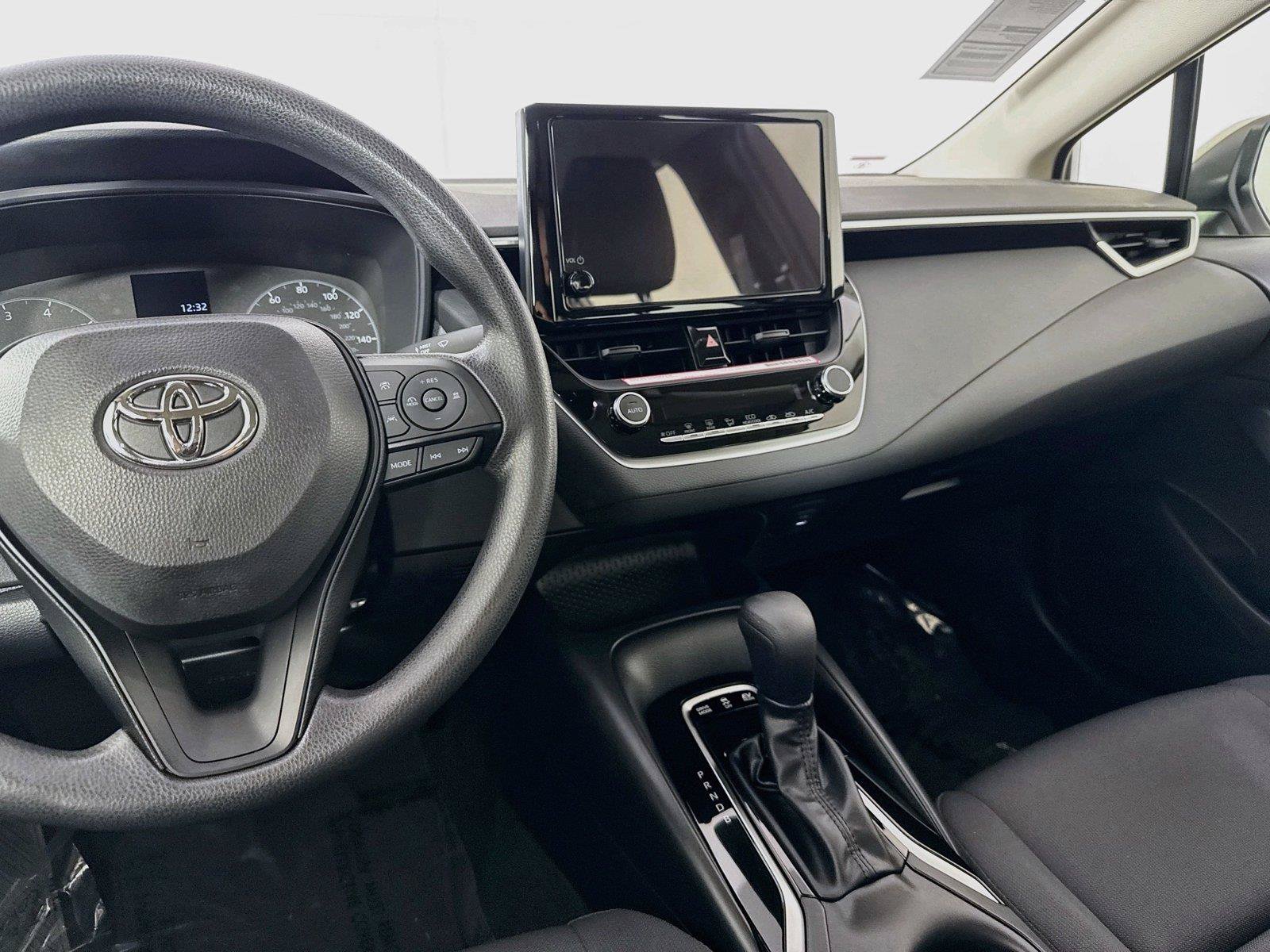 Certified 2024 Toyota Corolla LE FWD image 29
