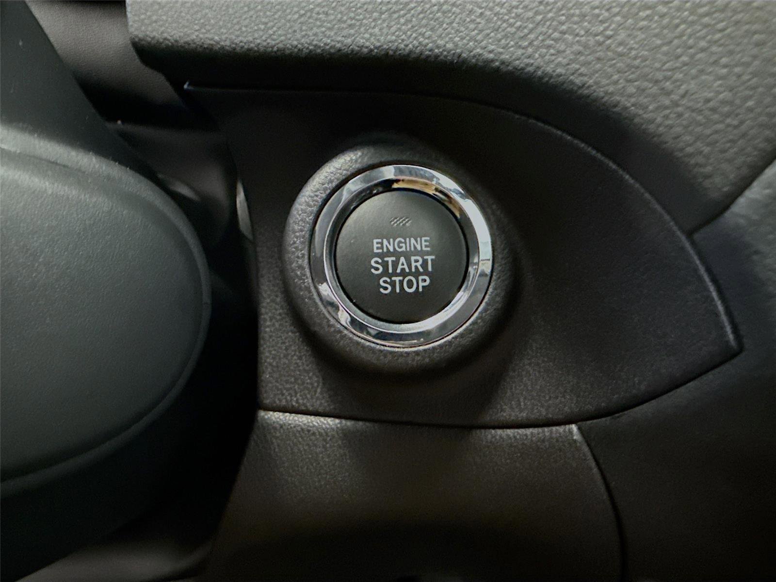 Used 2025 Subaru Ascent Bronze Edition image 19