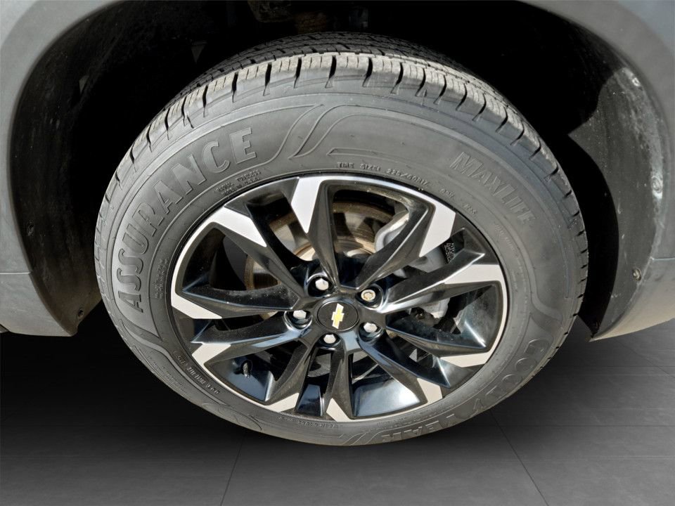 Used 2021 Chevrolet TrailBlazer LT w/ Convenience Package FWD image 34
