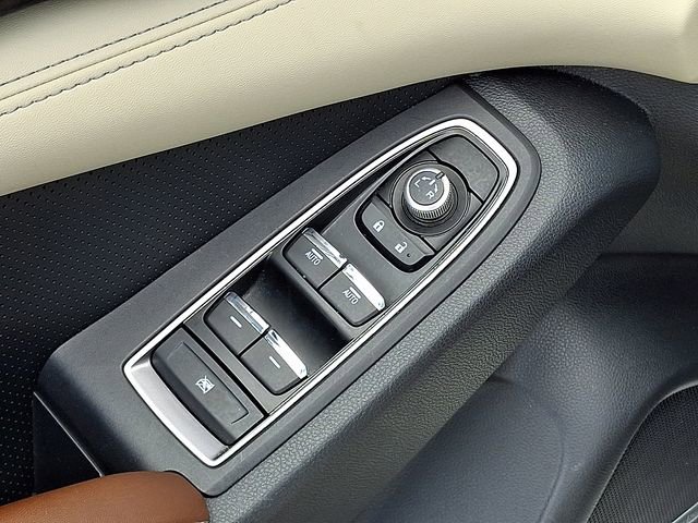 Used 2019 Subaru Ascent Touring AWD/4WD image 26