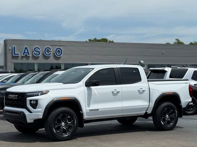 Used 2024 GMC Canyon Elevation w/ Convenience Package AWD/4WD image 1