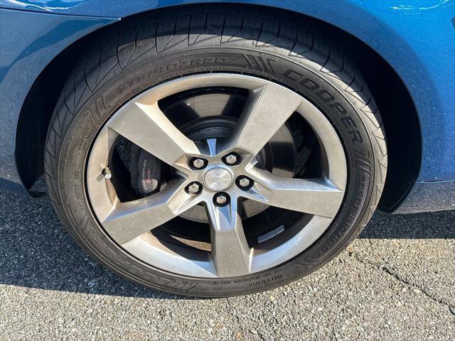 Used 2010 Chevrolet Camaro SS w/ RS Package RWD image 15