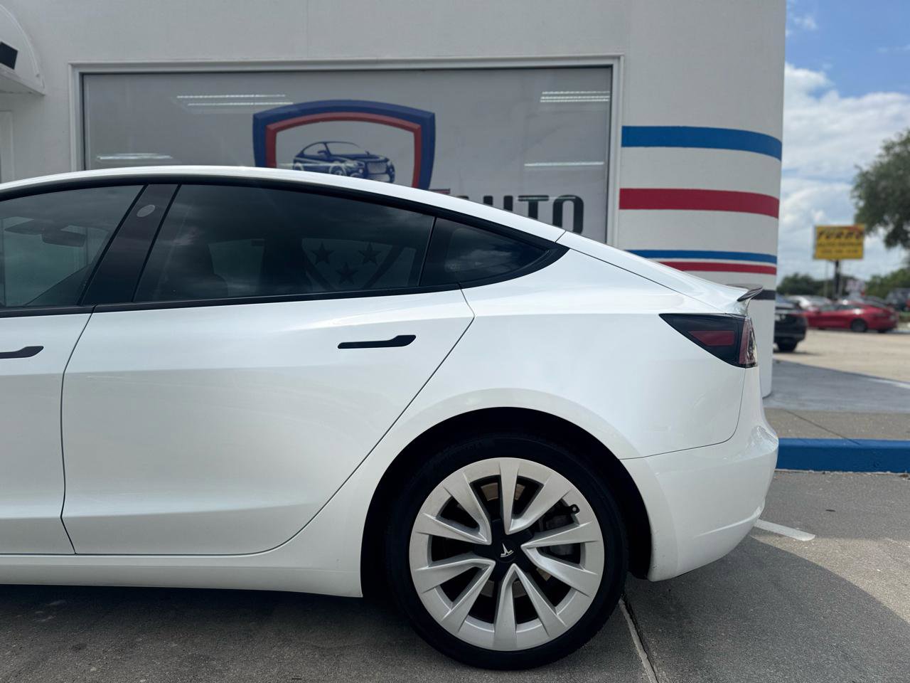 Used 2023 Tesla Model 3 Standard Range RWD image 33