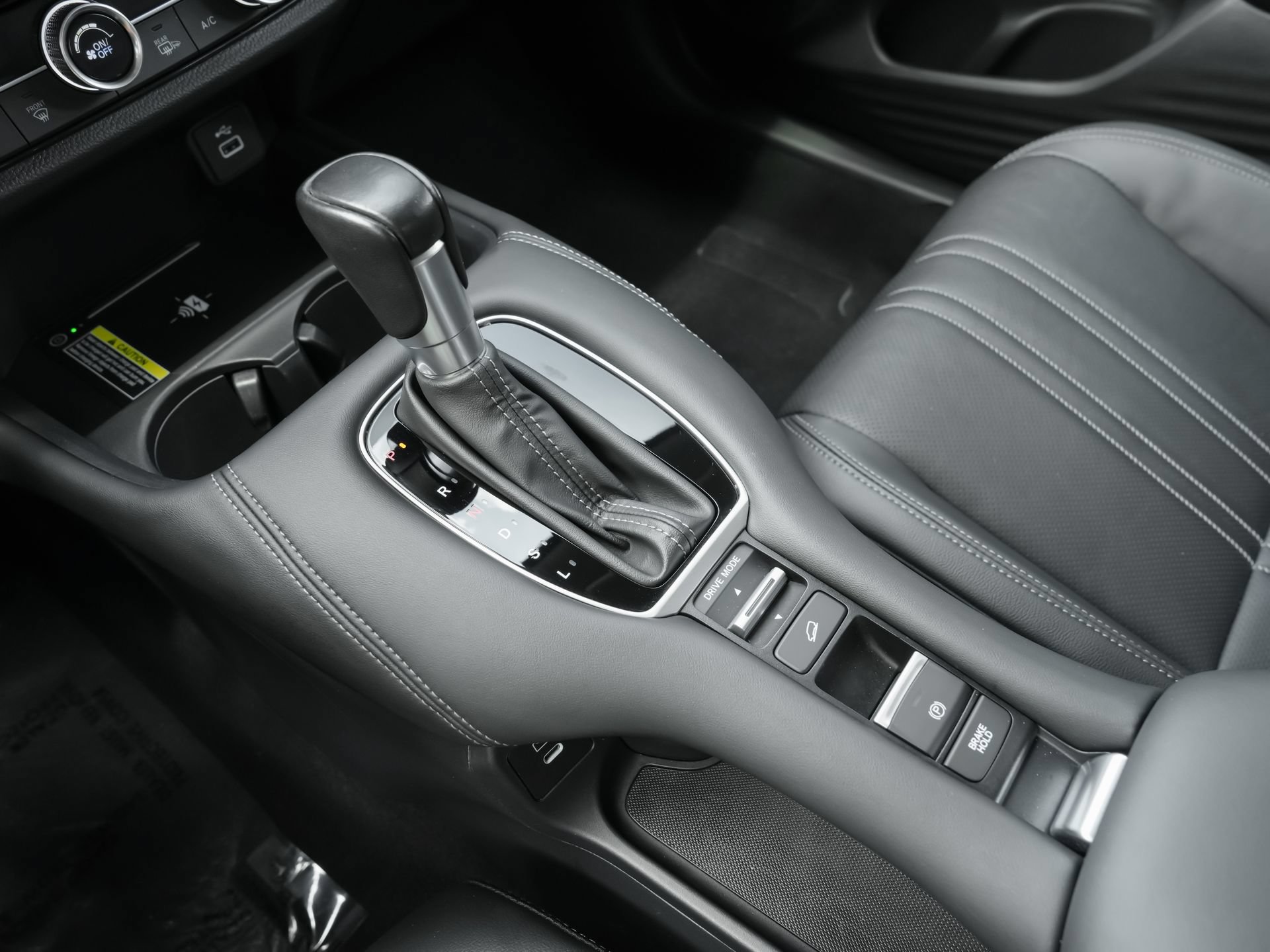Used 2024 Honda HR-V EX-L image 11