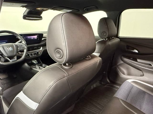 Used 2024 Buick Envista Preferred w/ Convenience I Package FWD image 36