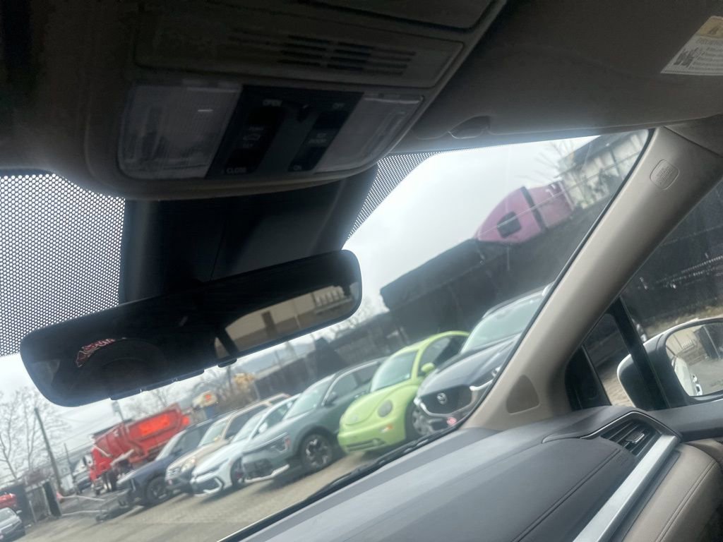 Used 2018 Honda Odyssey EX-L image 21