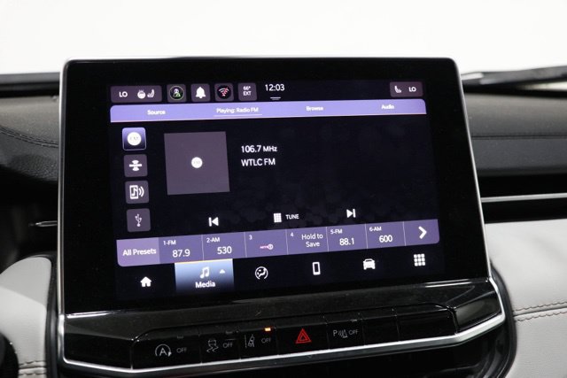 Used 2025 Jeep Compass Limited AWD/4WD image 21