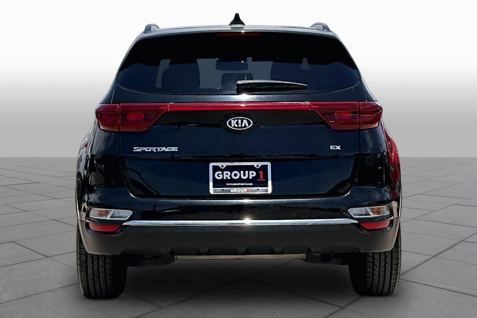 Used 2020 Kia Sportage EX w/ Option Group 15 AWD/4WD image 5