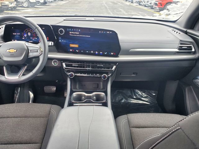 Used 2024 Chevrolet Traverse LT w/ LPO, Floor Liner Package image 18