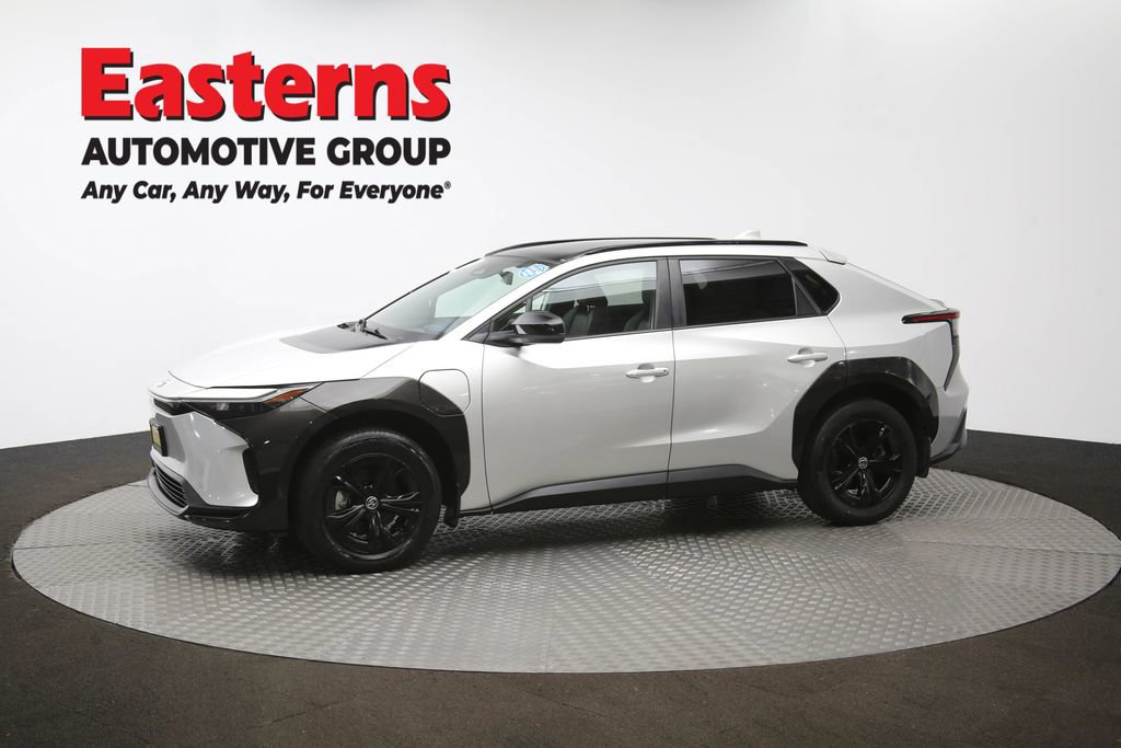 Used 2023 Toyota bZ4X XLE AWD/4WD image 58