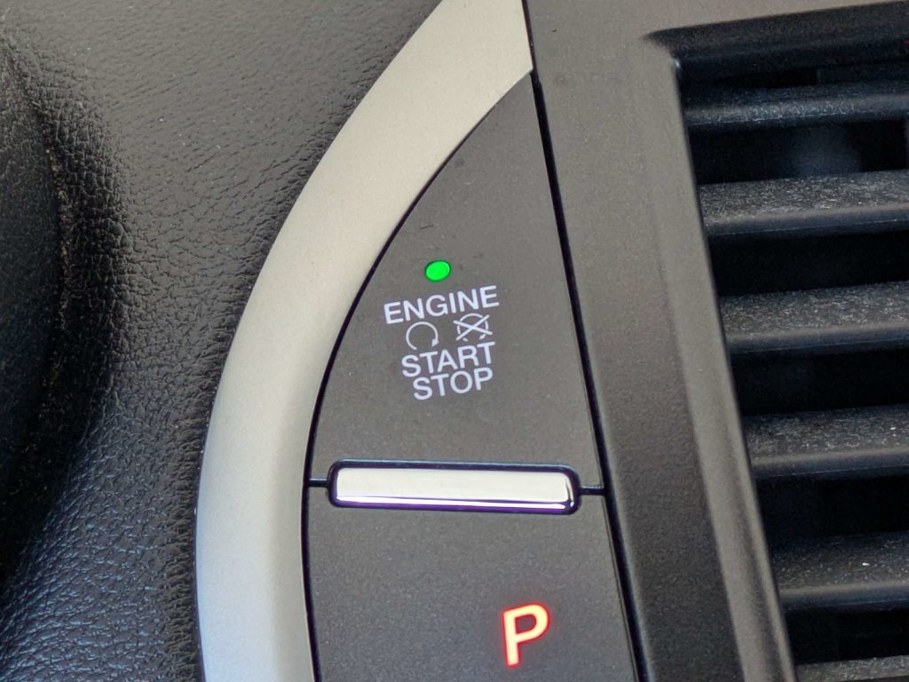 Used 2018 Lincoln MKC Select w/ Select Plus Package FWD image 31