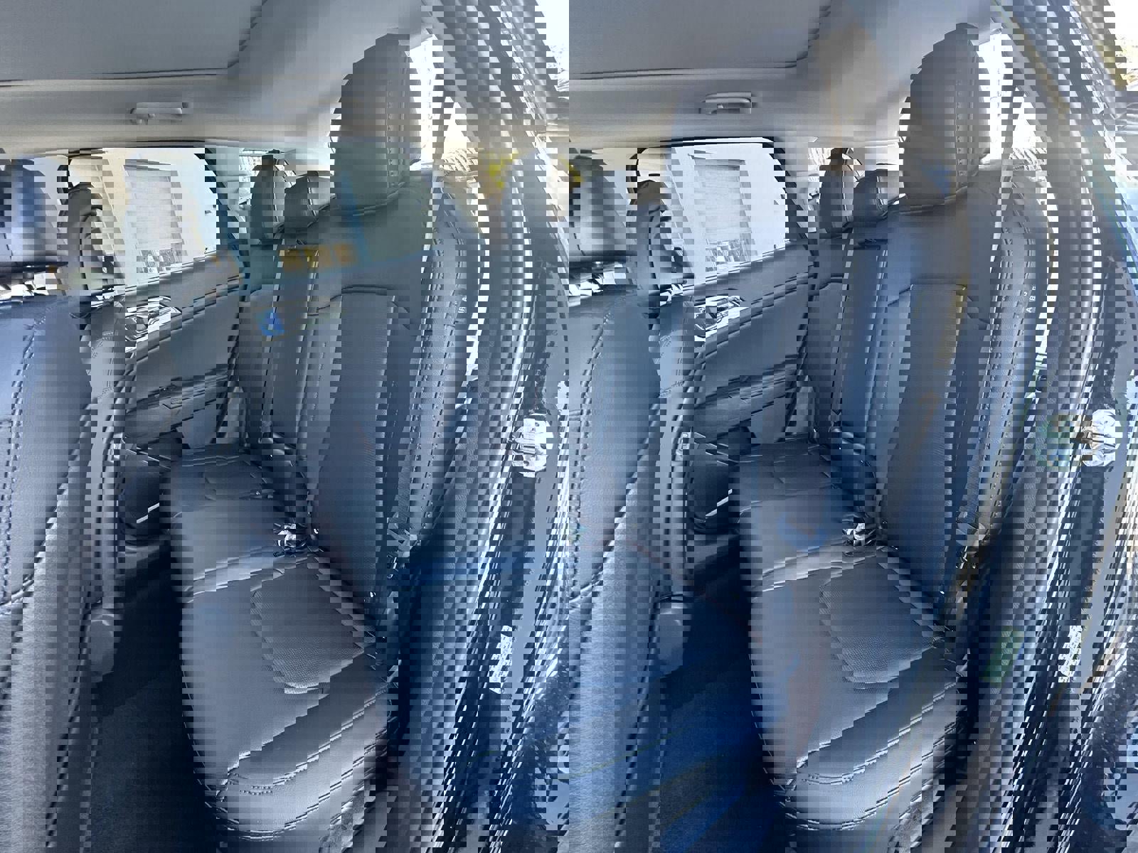 New 2026 Kia Sportage EX image 13