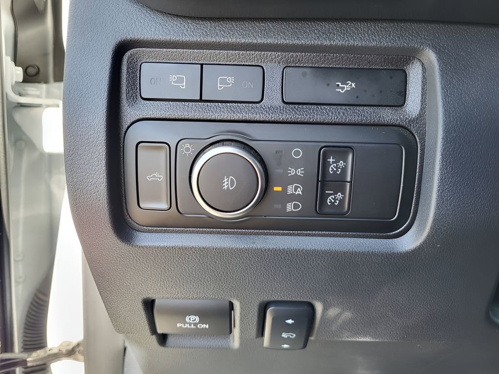 Used 2024 Ford F250 Lariat image 25