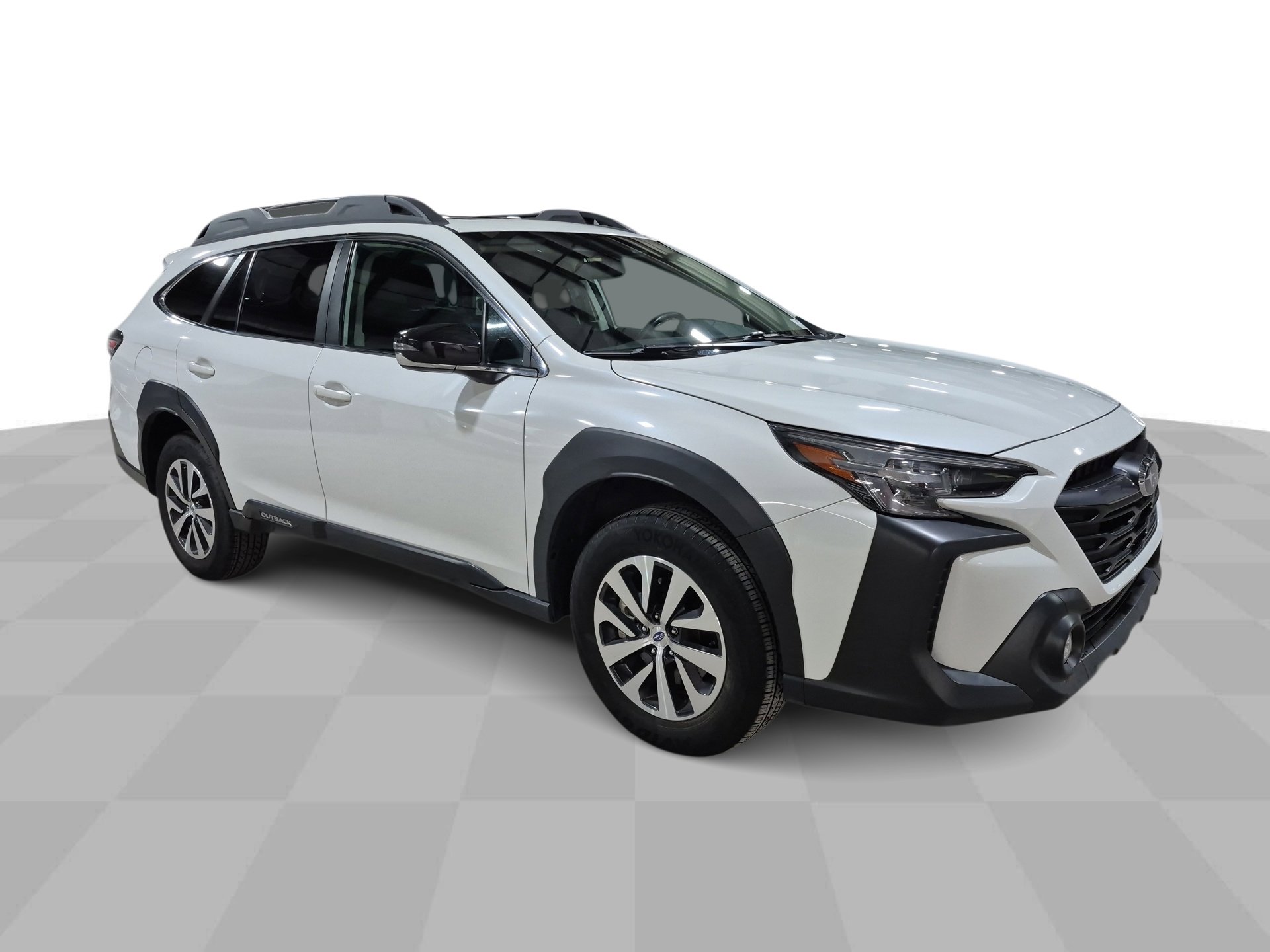 Used 2025 Subaru Outback Premium image 2