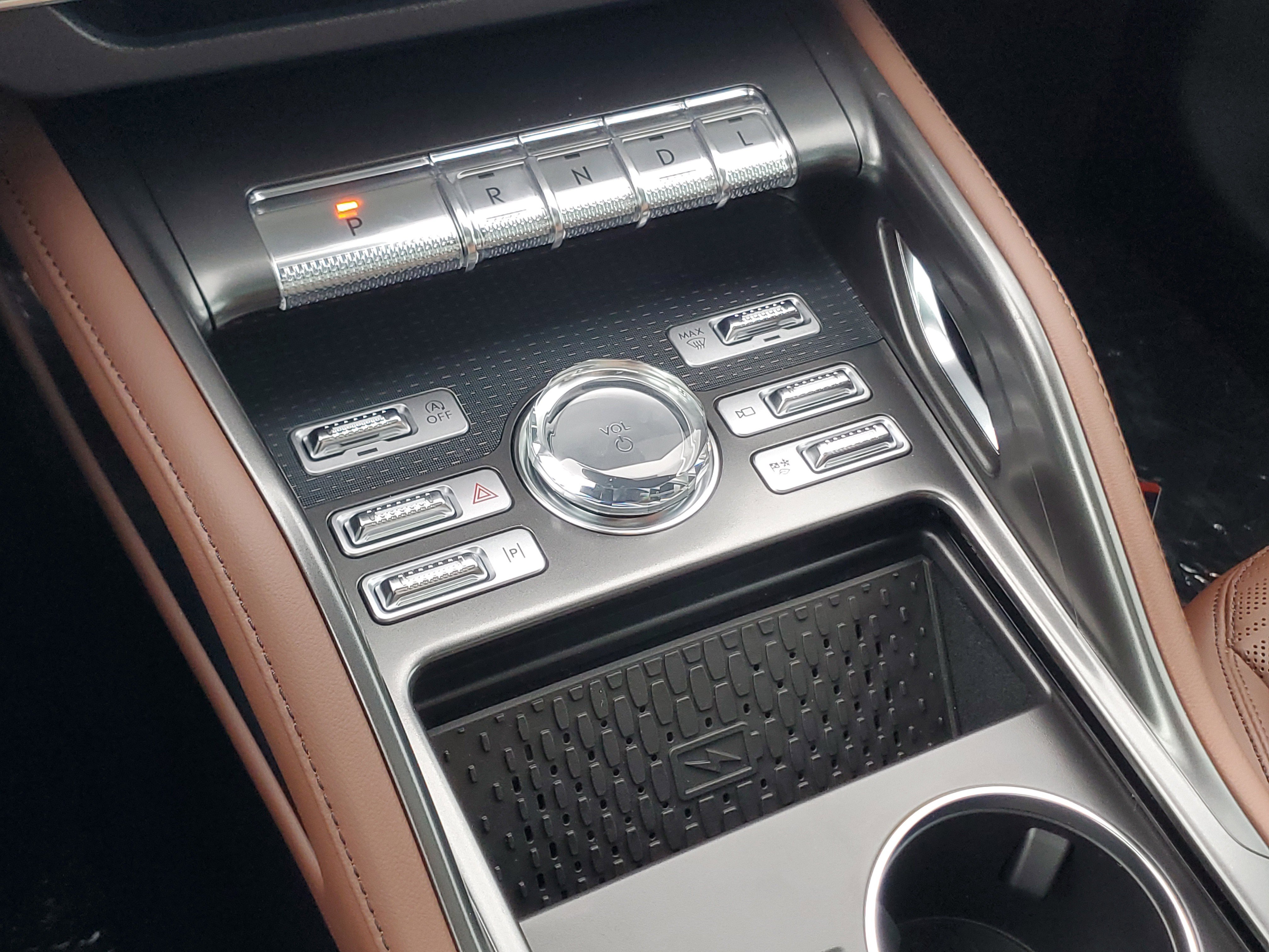 New 2026 Lincoln Nautilus Reserve w/ Jet Appearance Package AWD/4WD image 26