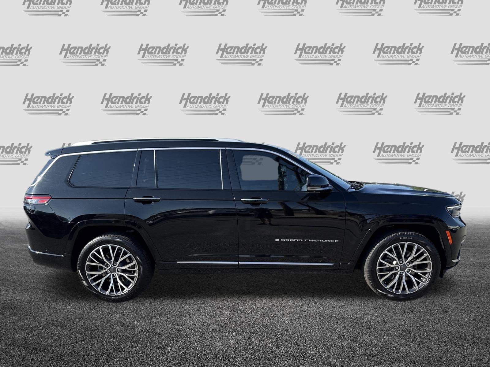 Used 2021 Jeep Grand Cherokee L Summit AWD/4WD image 11