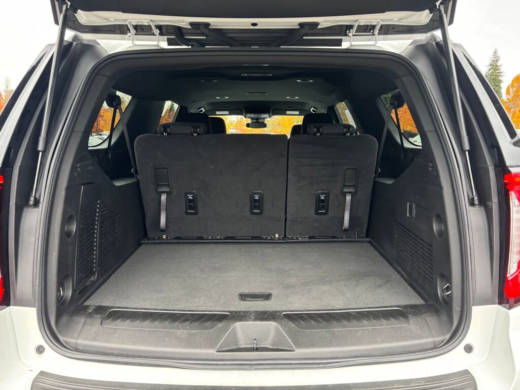 Certified 2024 GMC Yukon XL SLE image 11