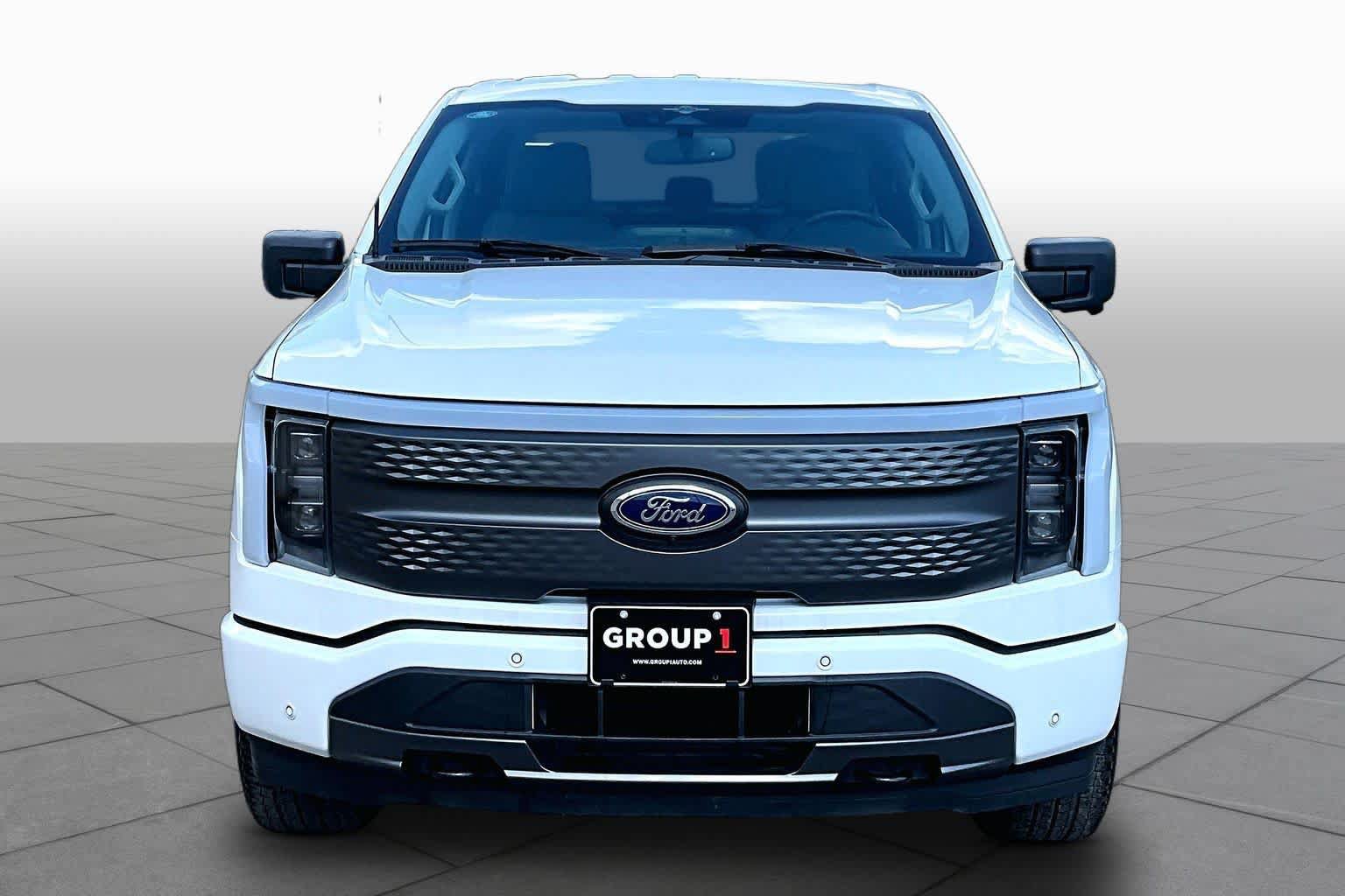 Used 2023 Ford F150 Lightning XLT AWD/4WD image 3