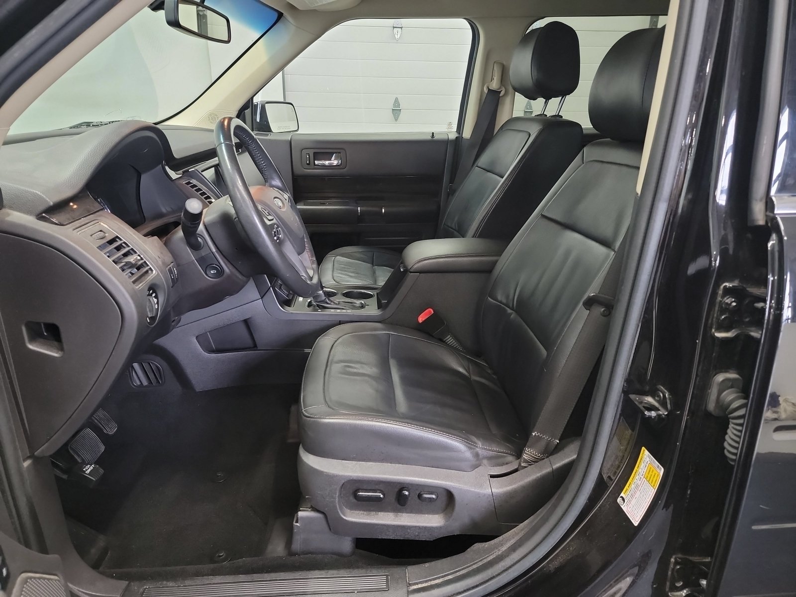 Used 2019 Ford Flex SEL w/ Equipment Group 202A AWD/4WD image 12