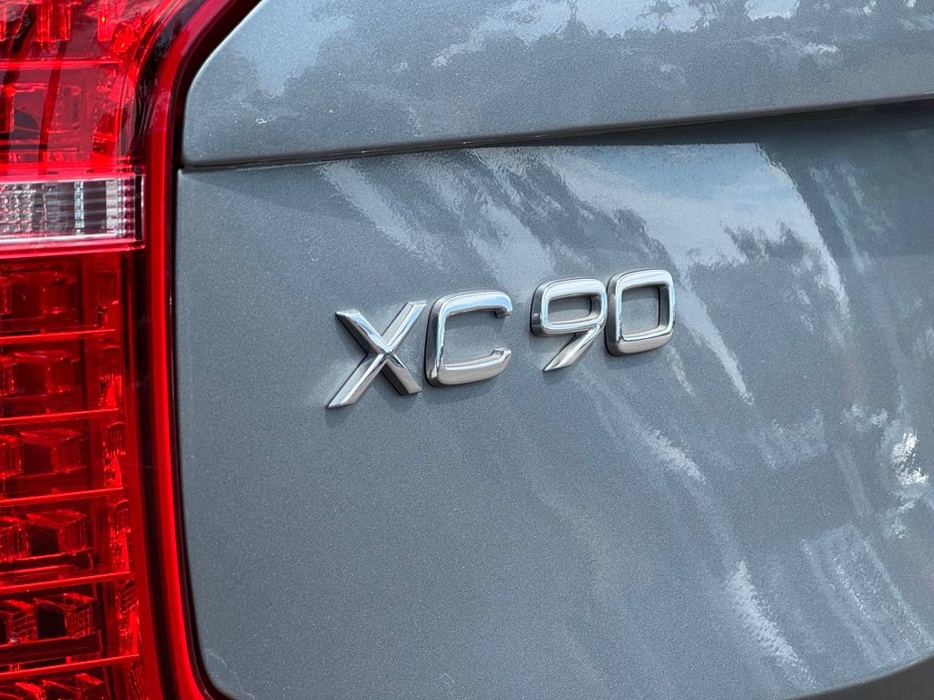 Used 2018 Volvo XC90 T6 Momentum w/ Convenience Package AWD/4WD image 23