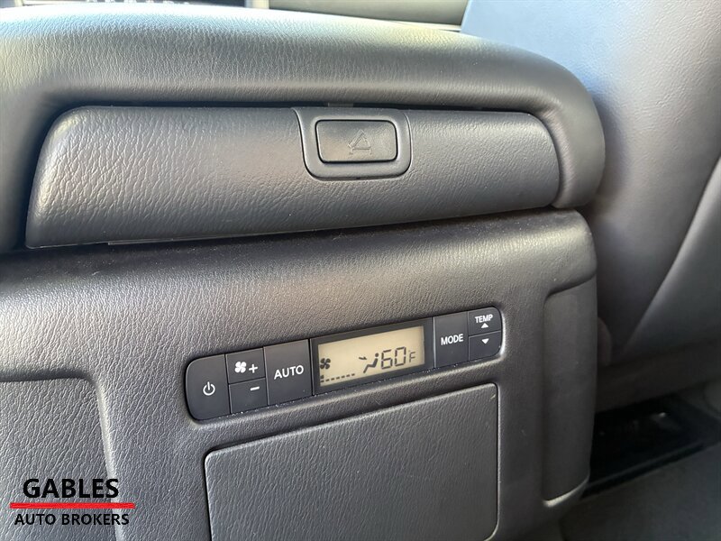 Used 2024 Nissan Armada SL w/ Midnight Edition Package AWD/4WD image 28
