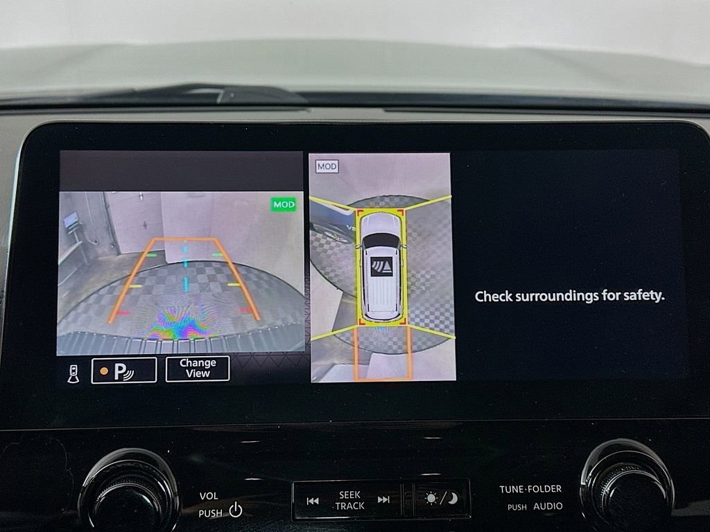 Used 2021 Nissan Armada SL w/ Captain's Chairs Package image 13