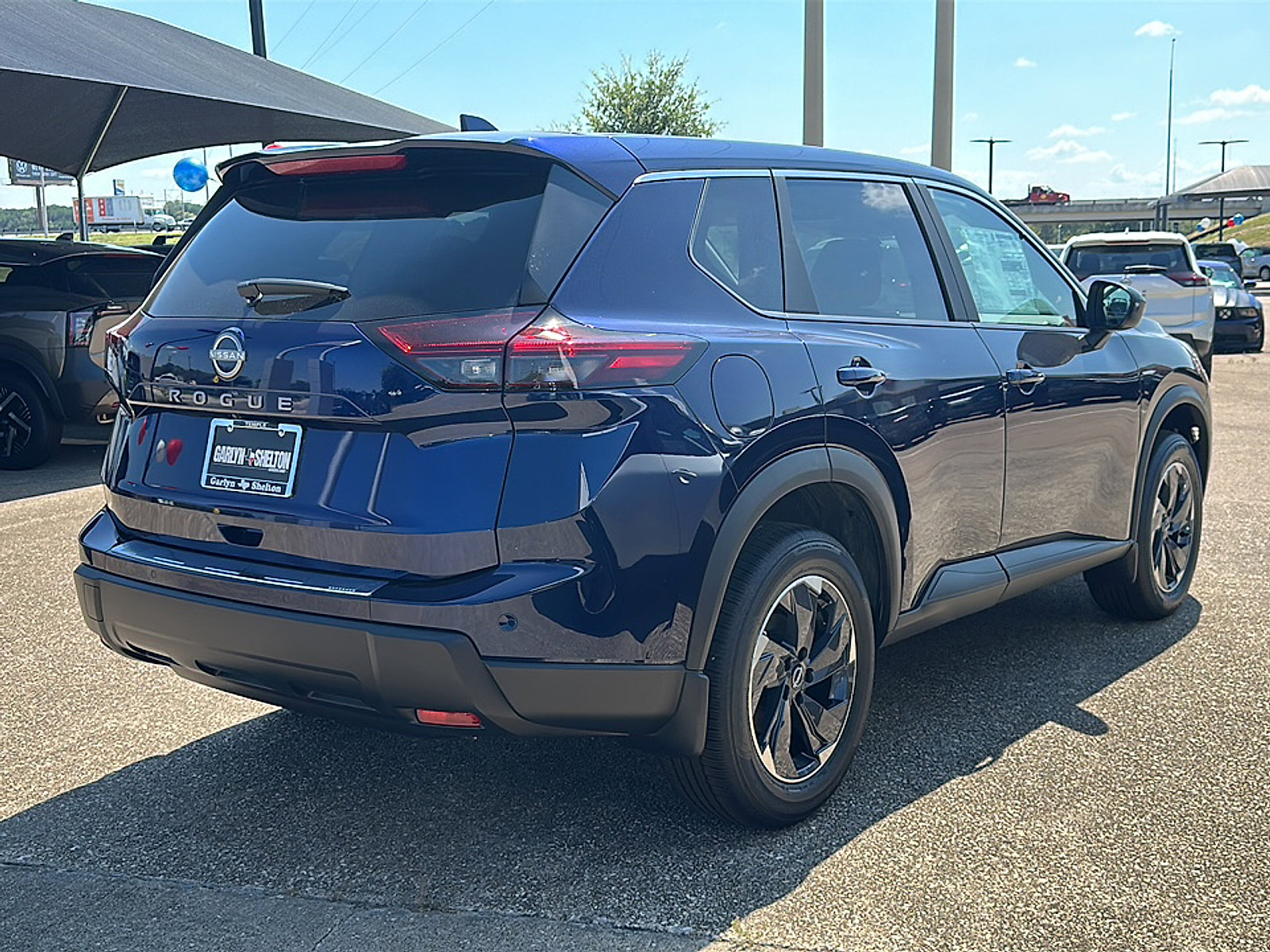 New 2026 Nissan Rogue SV image 8